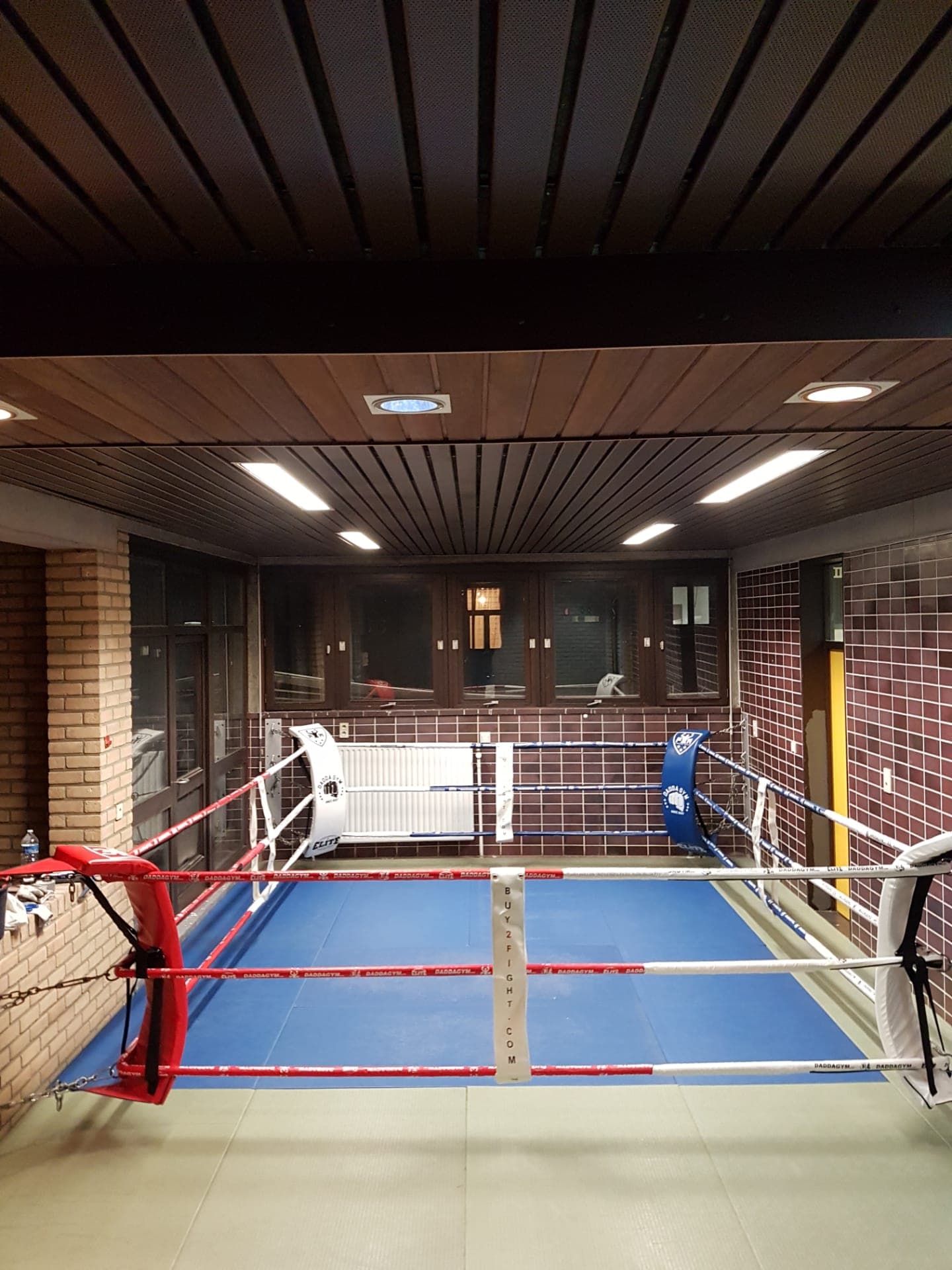 Originele foto van de boksring bij Saidgym